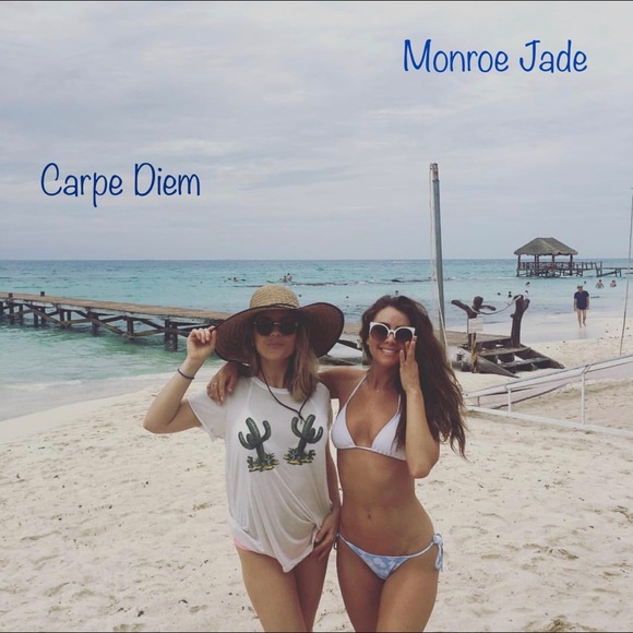 Meet your Posher, Monroe Jade - Picture 2 of 8